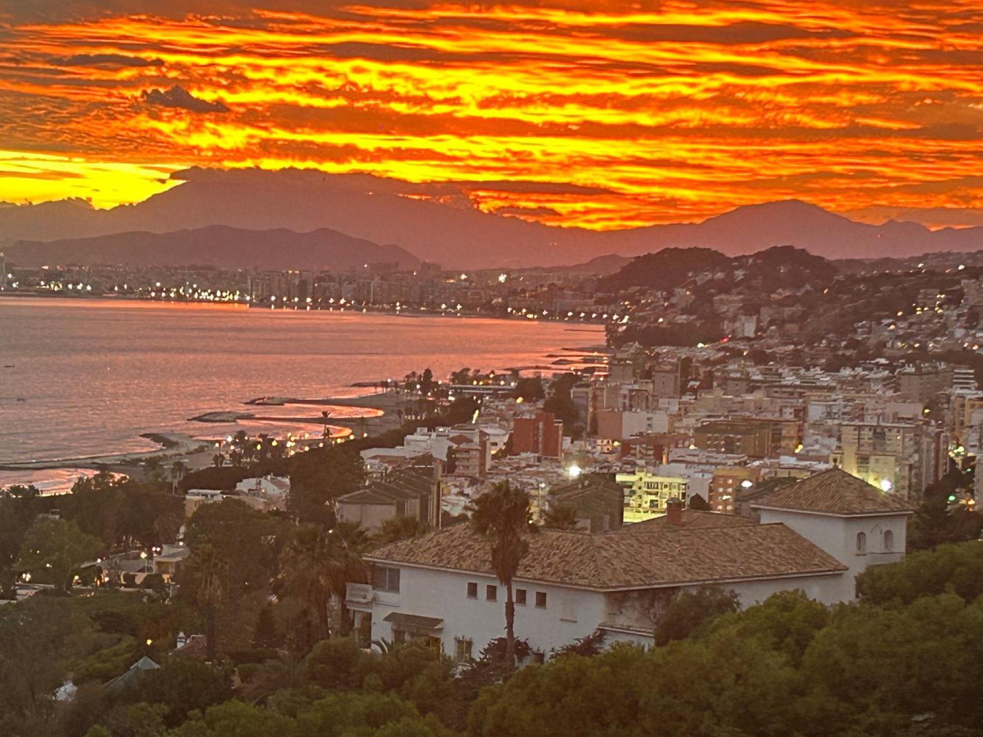 Marvellous Malaga Mediterranean And Mountain Views Luaran gambar